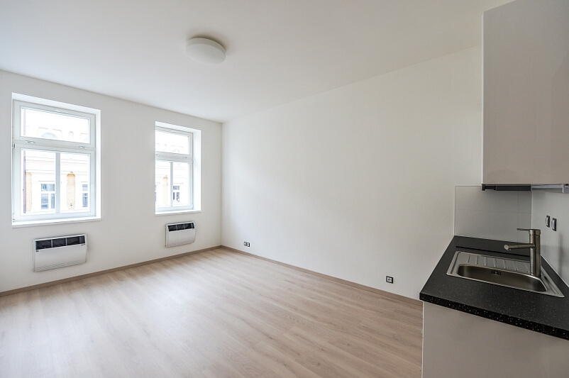 Ovenecká, Holešovice - Praha 7 | Pronájem, Byt 2+kk, 40 m²