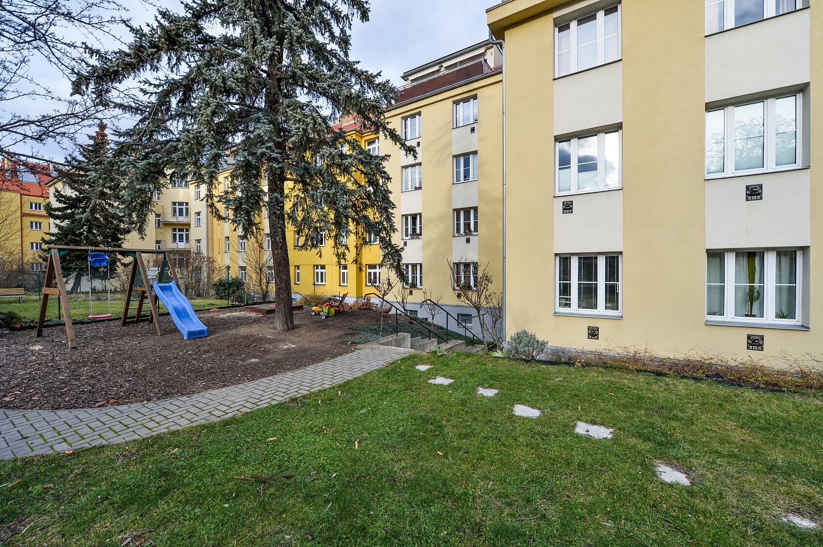 Na Výsledku II, Nusle - Praha 4 | Pronájem, Byt 3+1, 135 m²