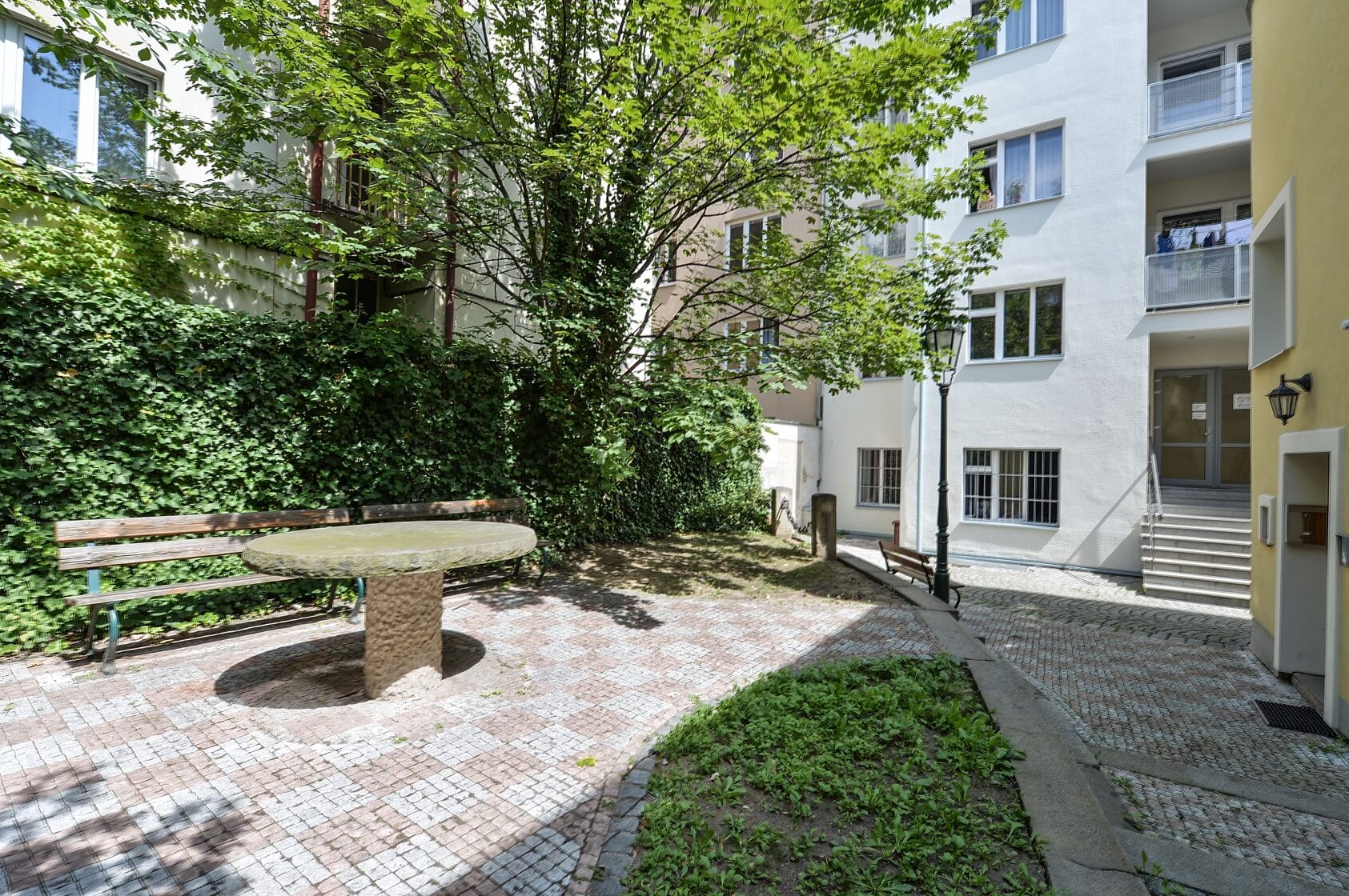 Hollarovo náměstí, Vinohrady - Prague 3 | Rent, Apartment One-bedroom (2+1), 74 m²