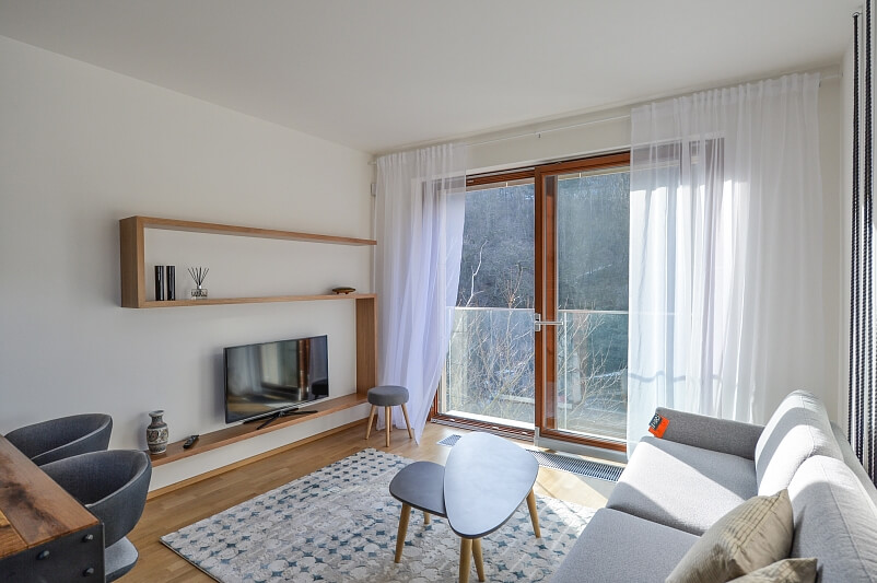 Mozartova, Smíchov - Prague 5 | Rent, Apartment One-bedroom (2+kk), 60 m²