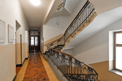 Plavecká, Nové Město - Praha 2 | Pronájem, Byt 2+kk, 50 m²