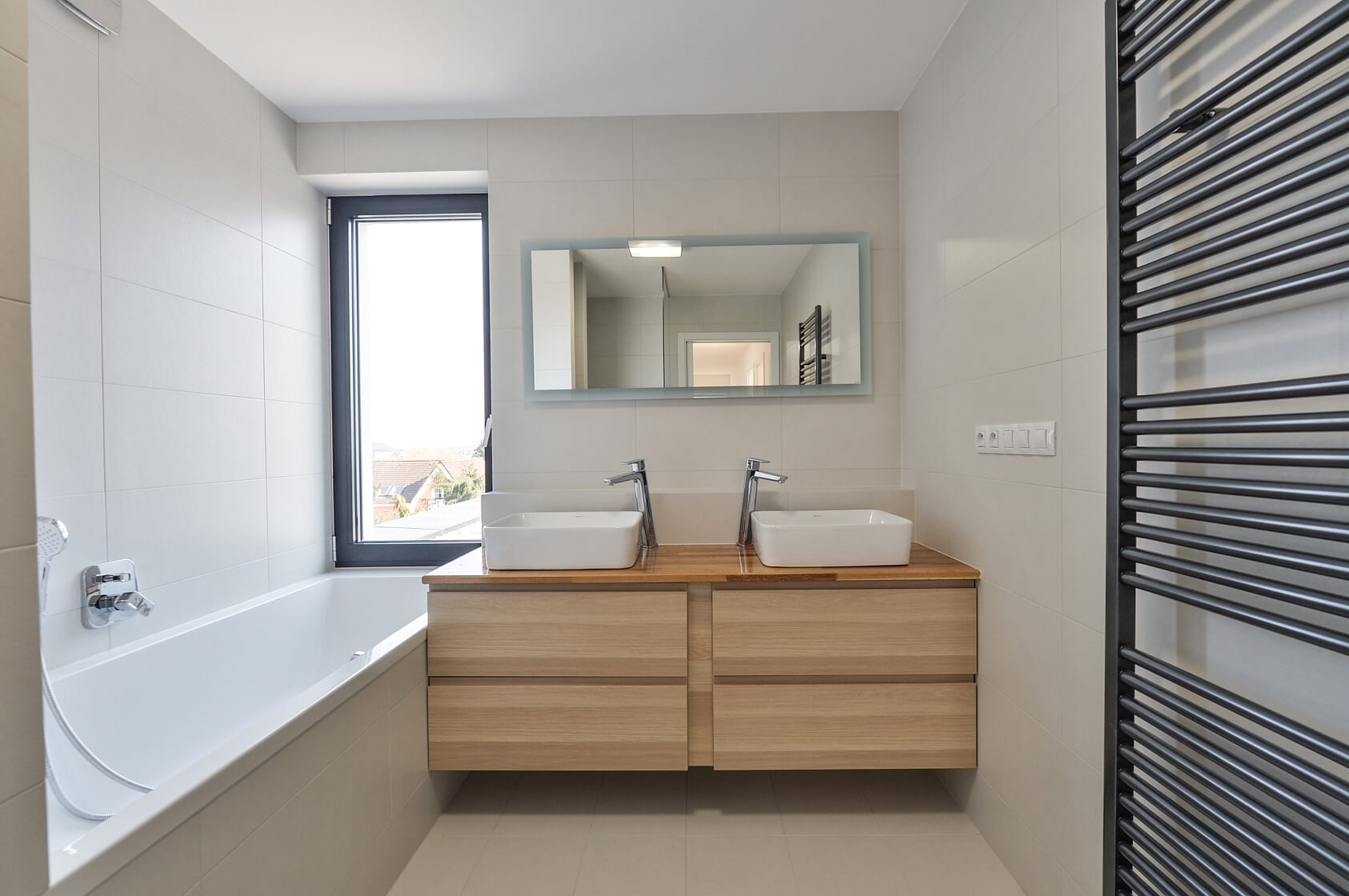 Na Pozorce, Horní Počernice - Praha 9 | Pronájem, Rodinný dům 5+kk, 323 m²