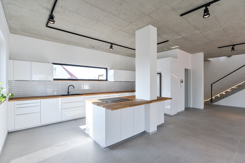 Na Pozorce, Horní Počernice - Praha 9 | Pronájem, Rodinný dům 5+kk, 323 m²