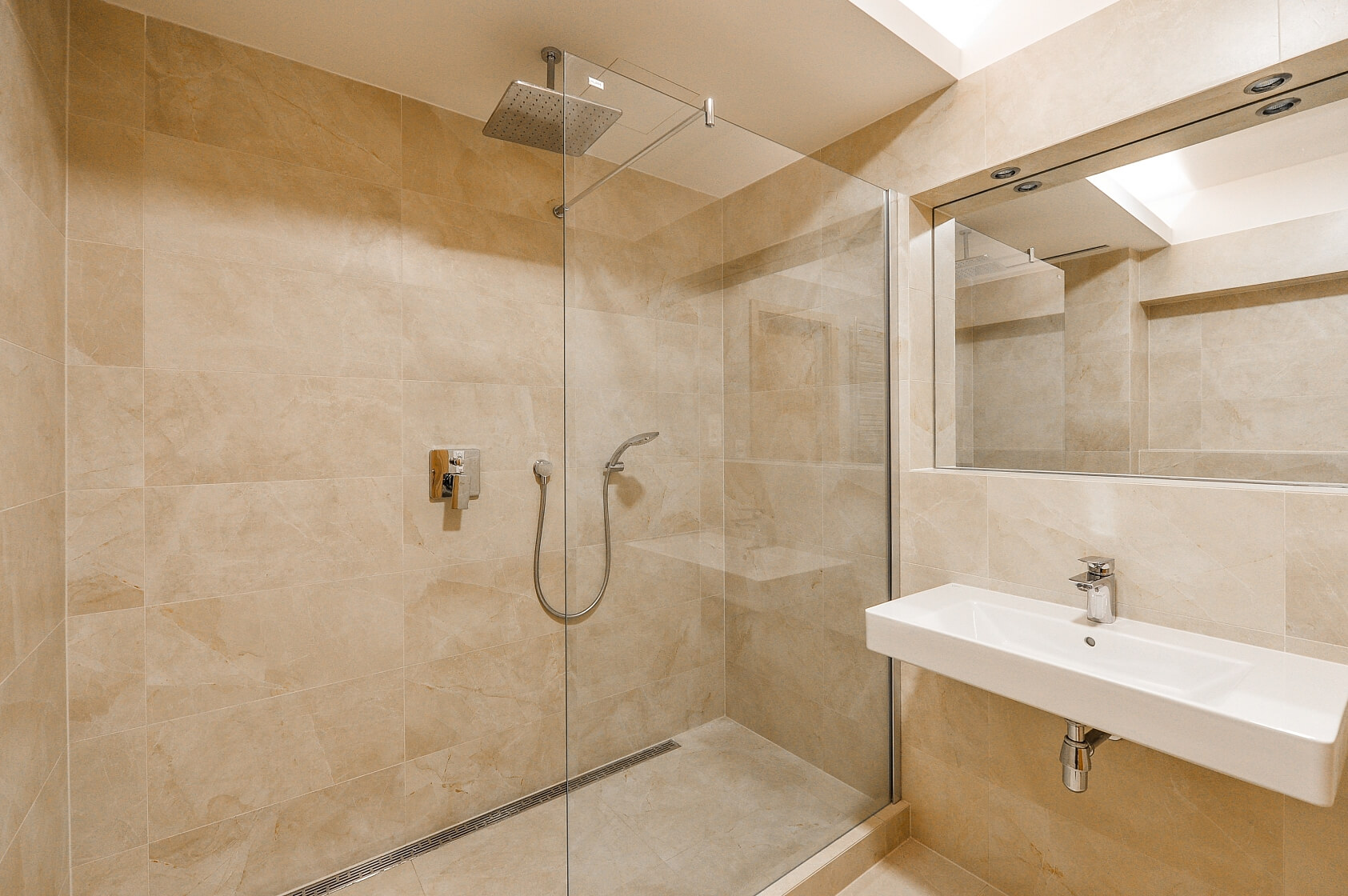 Za Karlínským přístavem, Karlín - Prague 8 | Rent, Apartment One-bedroom (2+kk), 56 m²