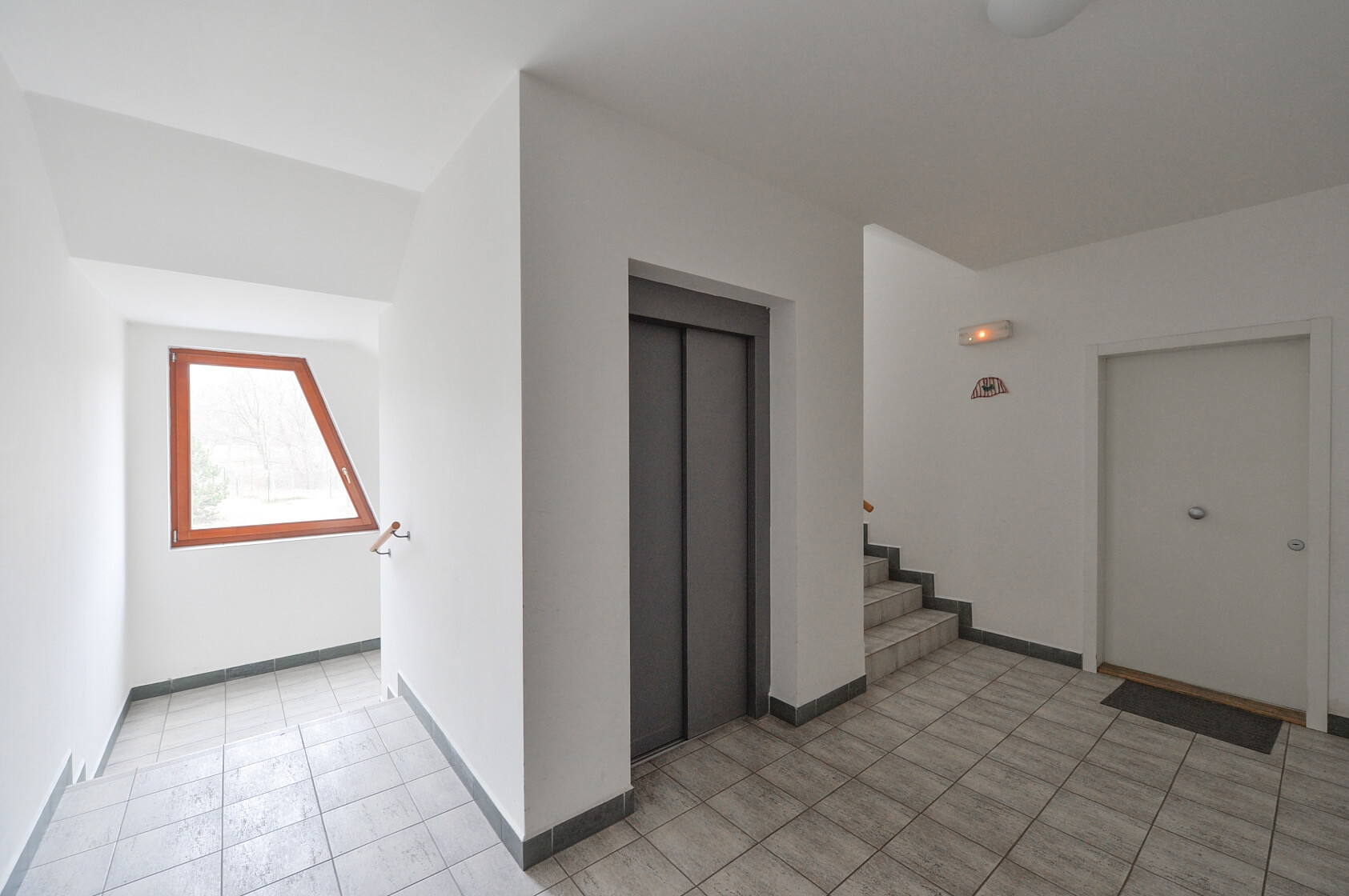Podvinný mlýn, Libeň - Praha 9 | Pronájem, Byt 2+kk, 54 m²