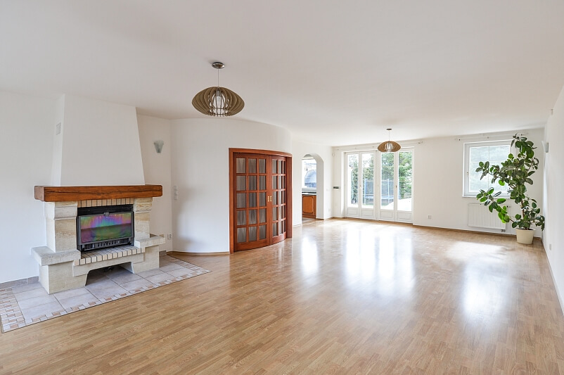 Sadová, Průhonice - Praha-západ | Rent, House Five-bedroom (6+kk), 320 m²