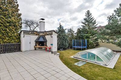 Sadová, Průhonice - Praha-západ | Rent, House Five-bedroom (6+kk), 320 m²