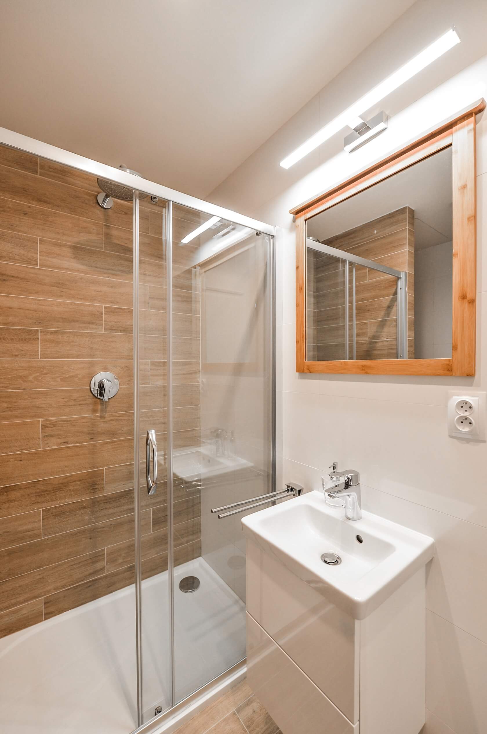 Lyčkovo náměstí, Karlín - Prague 8 | Rent, Apartment One-bedroom (2+kk), 44 m²