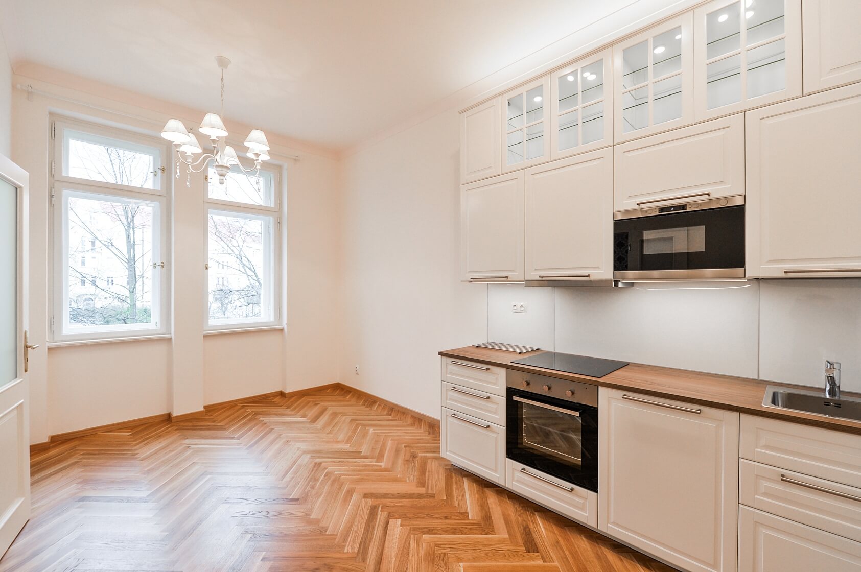 Lyčkovo náměstí, Karlín - Praha 8 | Pronájem, Byt 2+kk, 44 m²