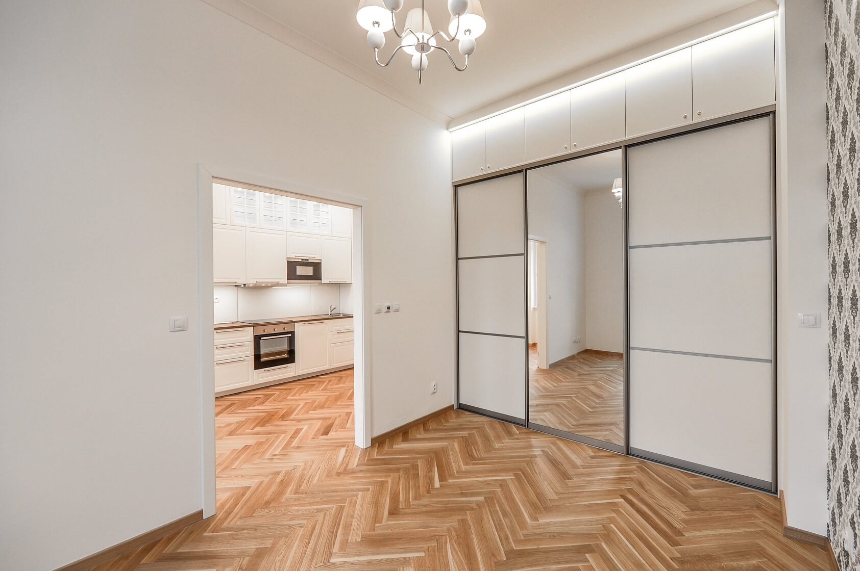 Lyčkovo náměstí, Karlín - Praha 8 | Pronájem, Byt 2+kk, 44 m²