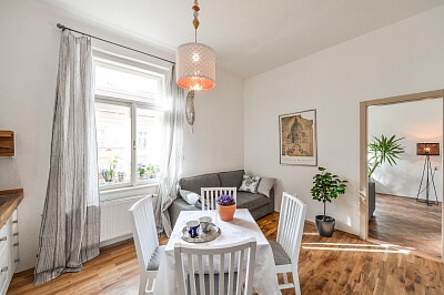 Újezd, Malá Strana - Praha 1 | Pronájem, Byt 2+kk, 48 m²