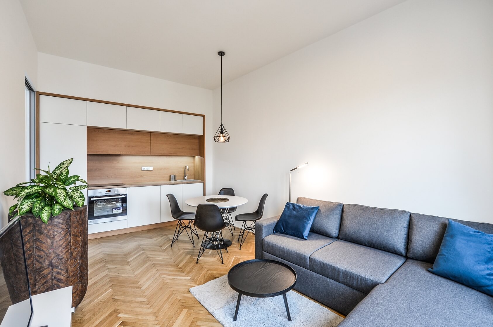 Štěpánská, Nové Město - Praha 1 | Pronájem, Byt 2+kk, 44 m²