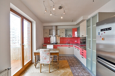 Gutova, Strašnice - Prague 10 | Sale, Apartment Four-bedroom (5+kk), 162 m²