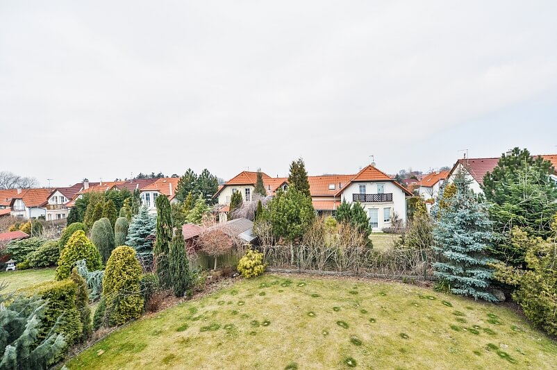 Jupiterova, Uhříněves - Prague 10 | Rent, House Four-bedroom (5+kk), 166 m²