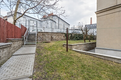 V Holešovičkách, Libeň - Praha 8 | Pronájem, Byt 3+kk, 72 m²