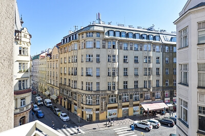 Kaprova, Staré Město - Praha 1 | Pronájem, Byt 2+1, 65 m²