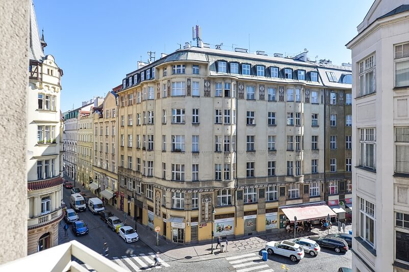 Kaprova, Staré Město - Praha 1 | Pronájem, Byt 2+1, 65 m²