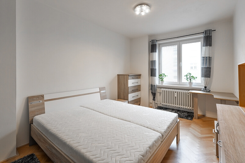 Na Vrcholu, Žižkov - Prague 3 | Sale, Apartment One-bedroom (2+kk), 53 m²