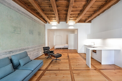 Karmelitská, Malá Strana - Praha 1 | Pronájem, Byt 1+kk, 54 m²