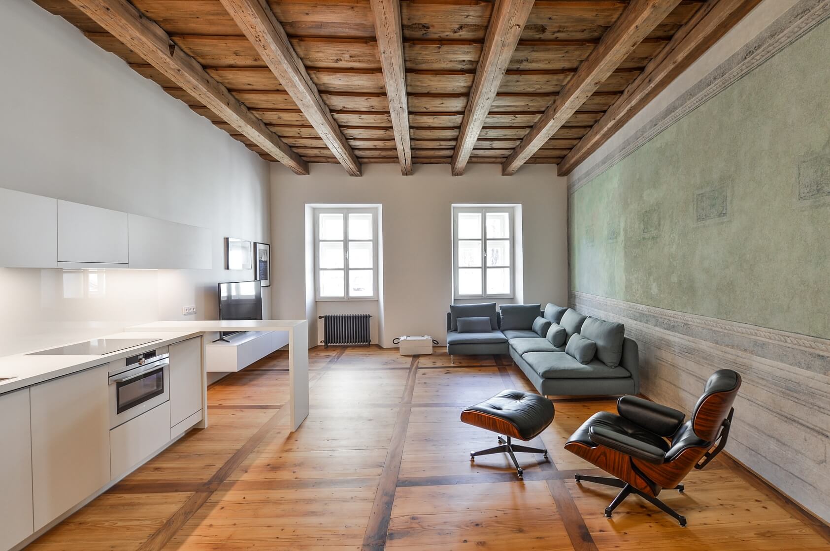 Karmelitská, Malá Strana - Prague 1 | Rent, Apartment Studio (1+kk), 54 m²