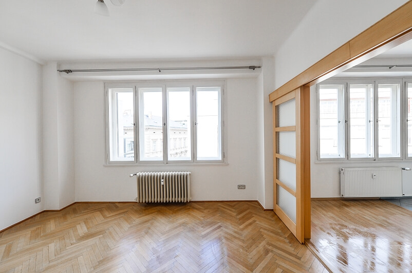 Lodecká, Nové Město - Prague 1 | Rent, Apartment One-bedroom (2+1), 76 m²