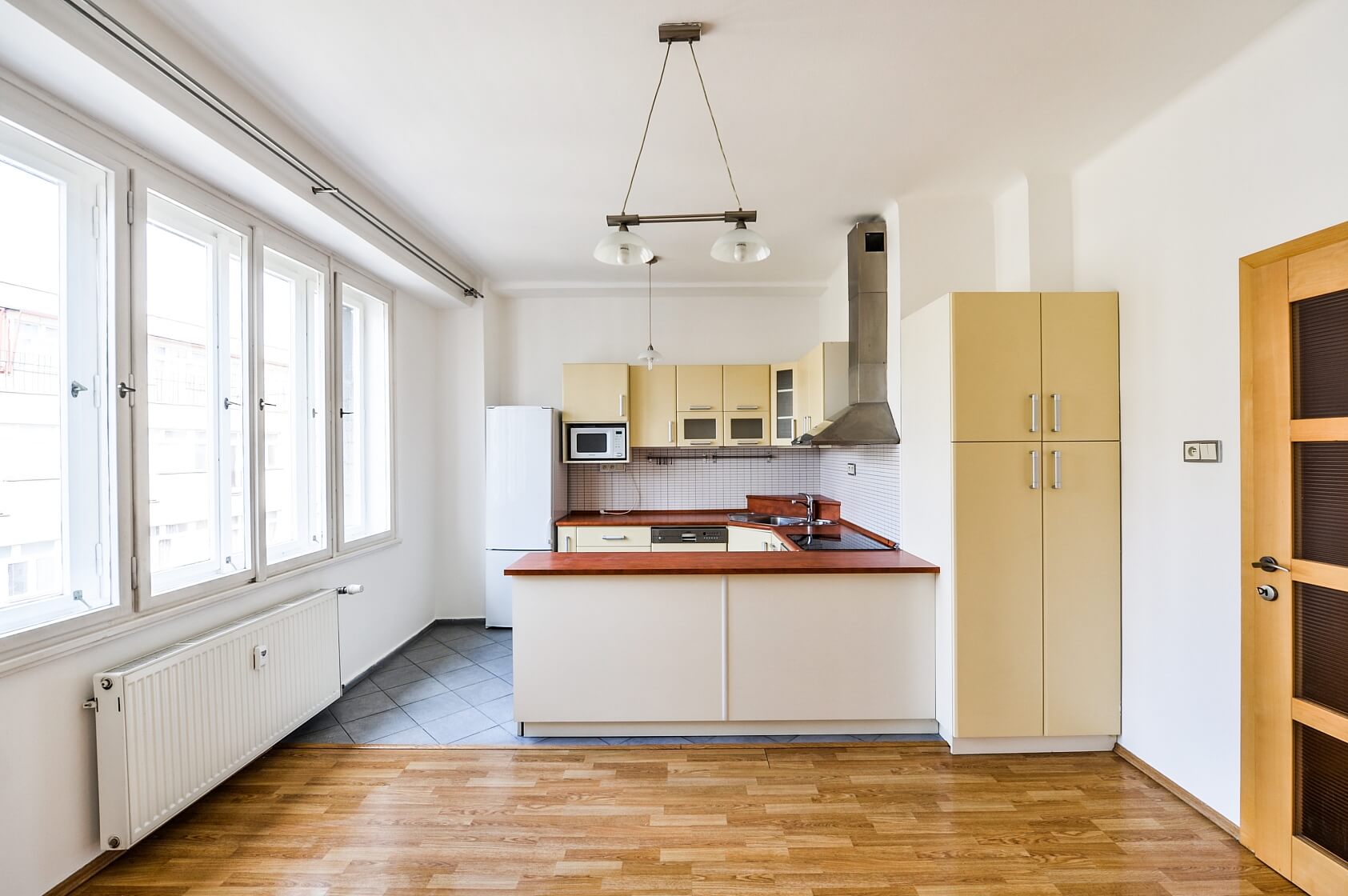 Lodecká, Nové Město - Praha 1 | Pronájem, Byt 2+1, 76 m²