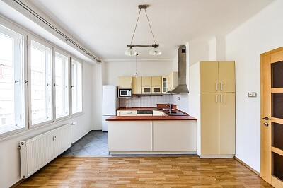 Lodecká, Nové Město - Prague 1 | Rent, Apartment One-bedroom (2+1), 76 m²