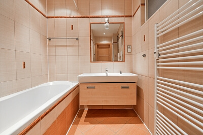 Lodecká, Nové Město - Praha 1 | Pronájem, Byt 2+1, 76 m²