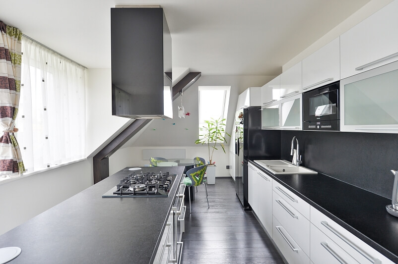 K Lánu, Vokovice - Prague 6 | Sale, Apartment Two-bedroom (3+kk), 93 m²