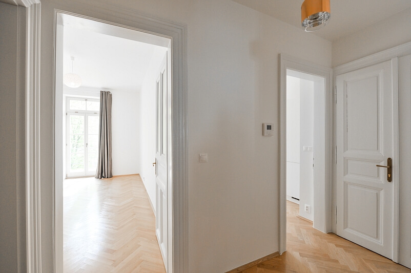 Korunovační, Bubeneč - Prague 7 | Rent, Apartment One-bedroom (2+1), 75 m²