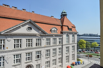 Mrázovka, Smíchov - Prague 5 | Rent, Apartment Two-bedroom (3+kk), 63 m²