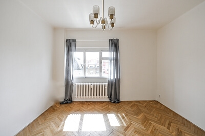 Sevřená, Nusle - Prague 4 | Rent, Apartment Studio (1+1), 56 m²