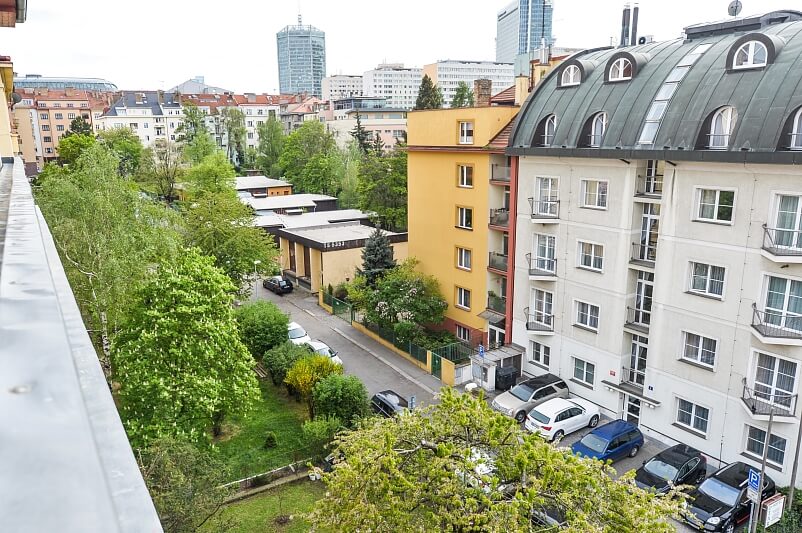 Sevřená, Nusle - Praha 4 | Pronájem, Byt 1+1, 56 m²