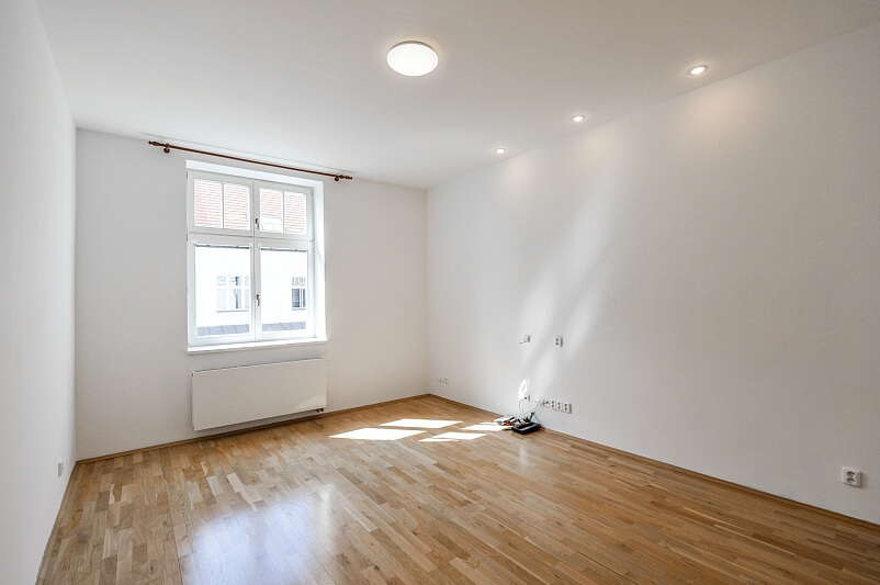 Janáčkovo nábřeží, Smíchov - Prague 5 | Rent, Apartment Two-bedroom (3+kk), 99 m²