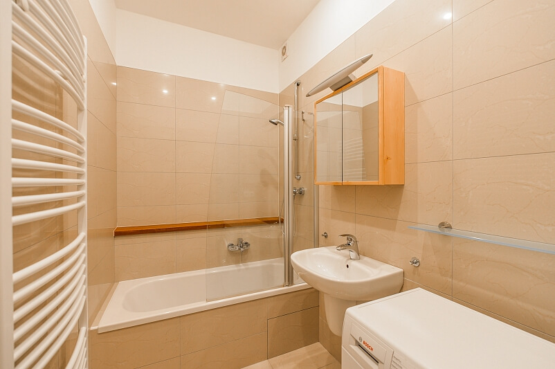 Janáčkovo nábřeží, Smíchov - Praha 5 | Pronájem, Byt 3+kk, 99 m²