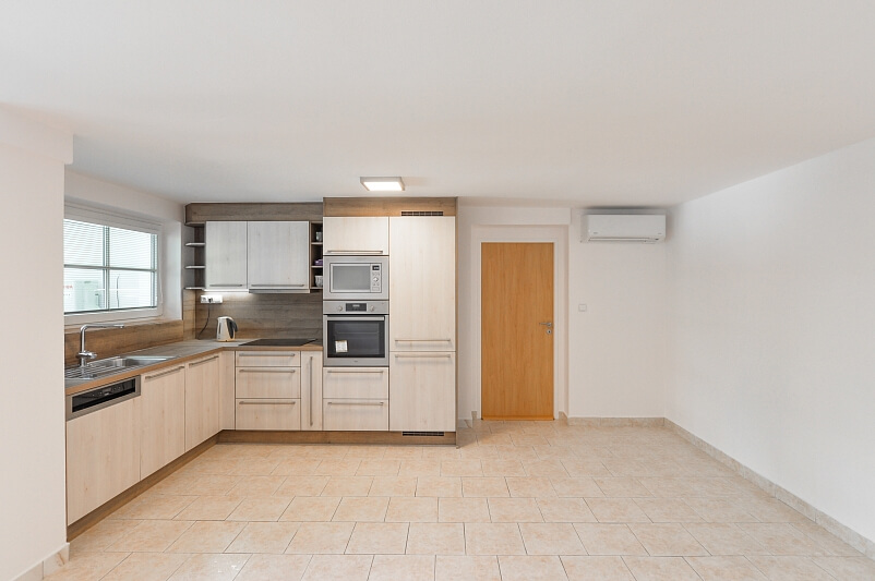 Milíčovská, Újezd u Průhonic - Praha 4 | Pronájem, Byt 3+kk, 85 m²