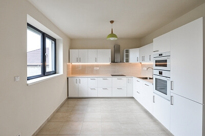 V Mokřinách, Hodkovičky - Praha 4 | Pronájem, Rodinný dům 6+kk, 200 m²