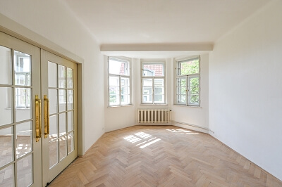 U Dvou srpů, Smíchov - Prague 5 | Rent, Apartment Two-bedroom (3+1), 120 m²