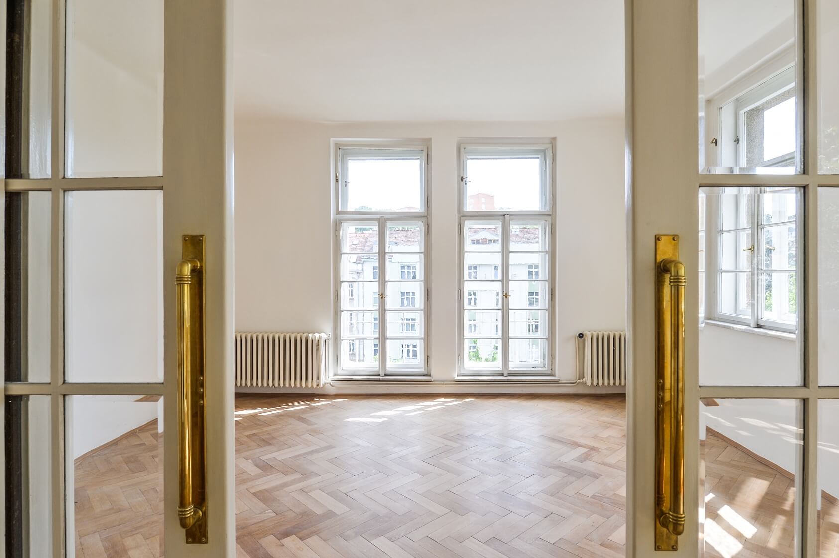 U Dvou srpů, Smíchov - Prague 5 | Rent, Apartment Two-bedroom (3+1), 120 m²