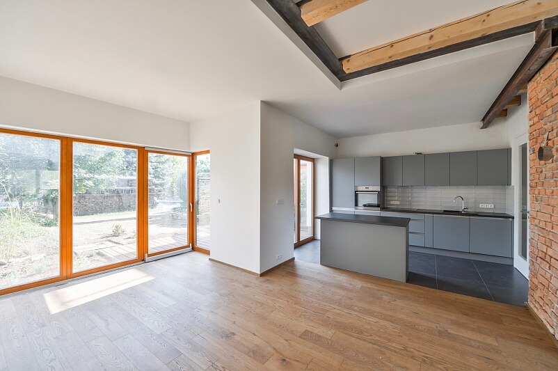 Chrastavská, Střížkov - Prague 9 | Rent, House Three-bedroom (4+kk), 126 m²