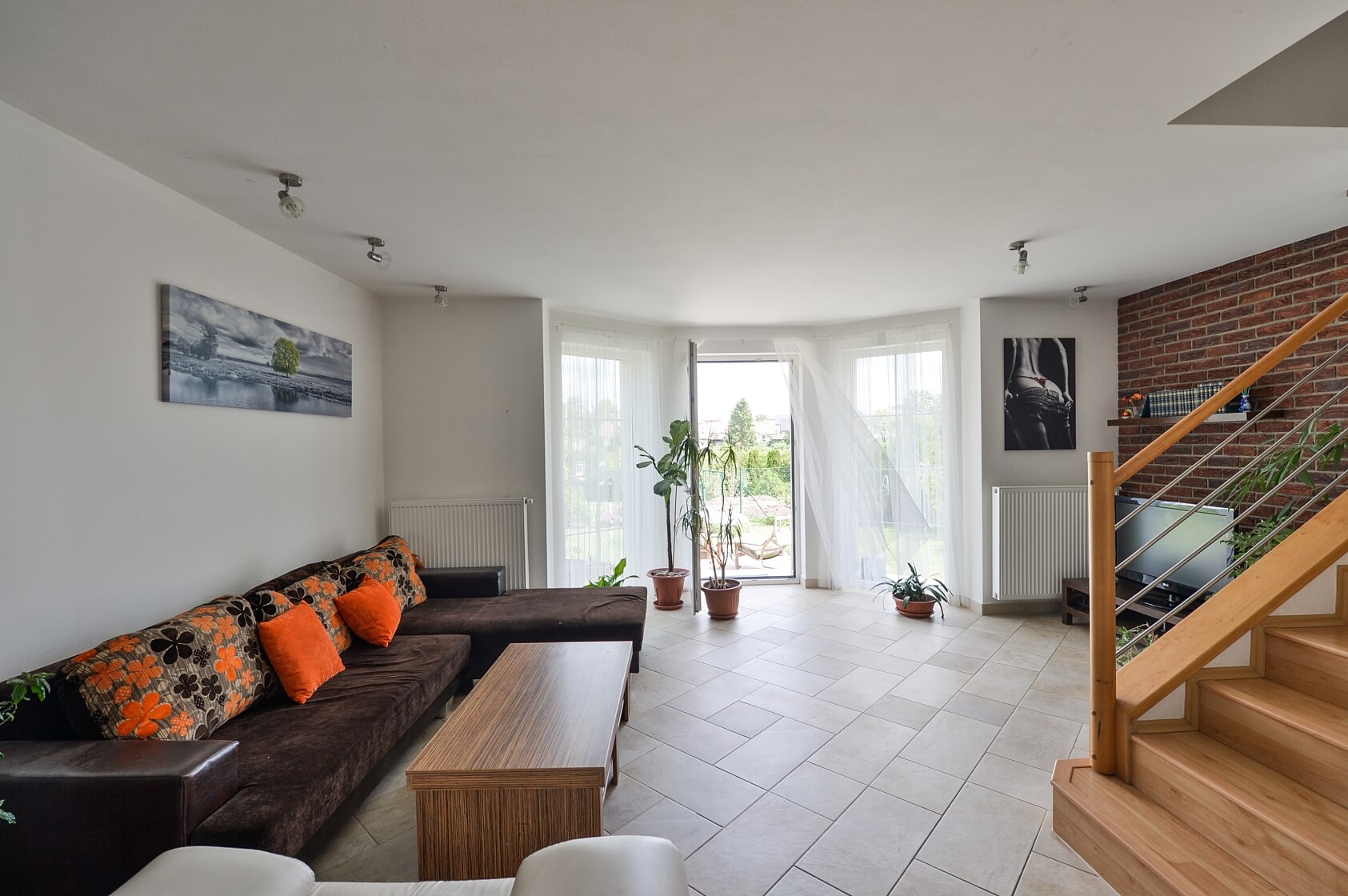 Jasanová, Hostivice - Praha-západ | Rent, House Three-bedroom (4+kk), 160 m²