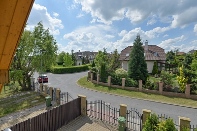 Jasanová, Hostivice - Praha-západ | Rent, House Three-bedroom (4+kk), 160 m²