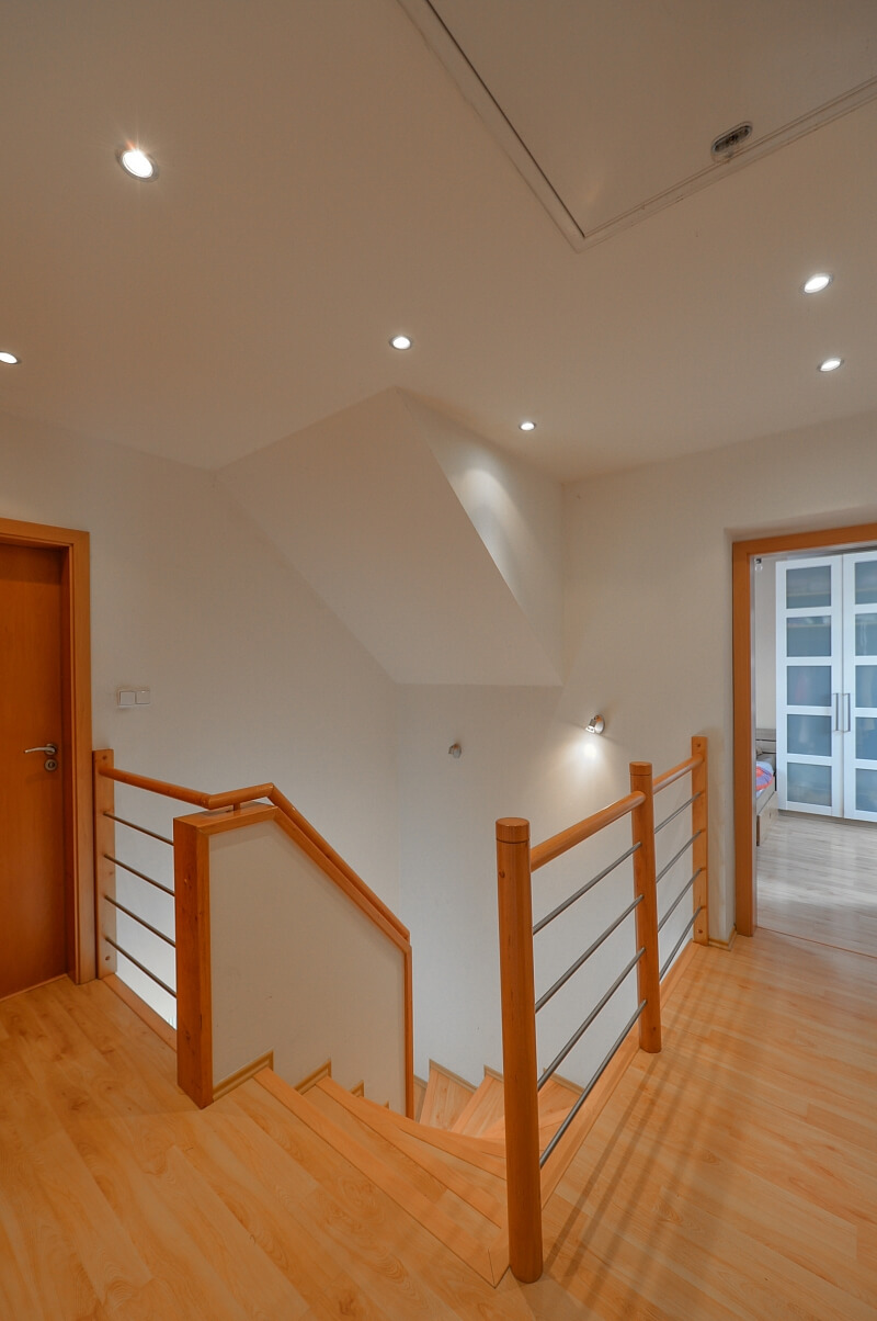 Jasanová, Hostivice - Praha-západ | Pronájem, Rodinný dům 4+kk, 160 m²