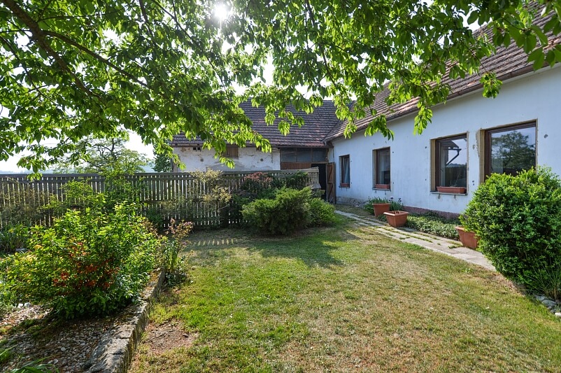 Drahenický Málkov, Blatná - Strakonice | Sale, House Three-bedroom (4+kk), 137 m²