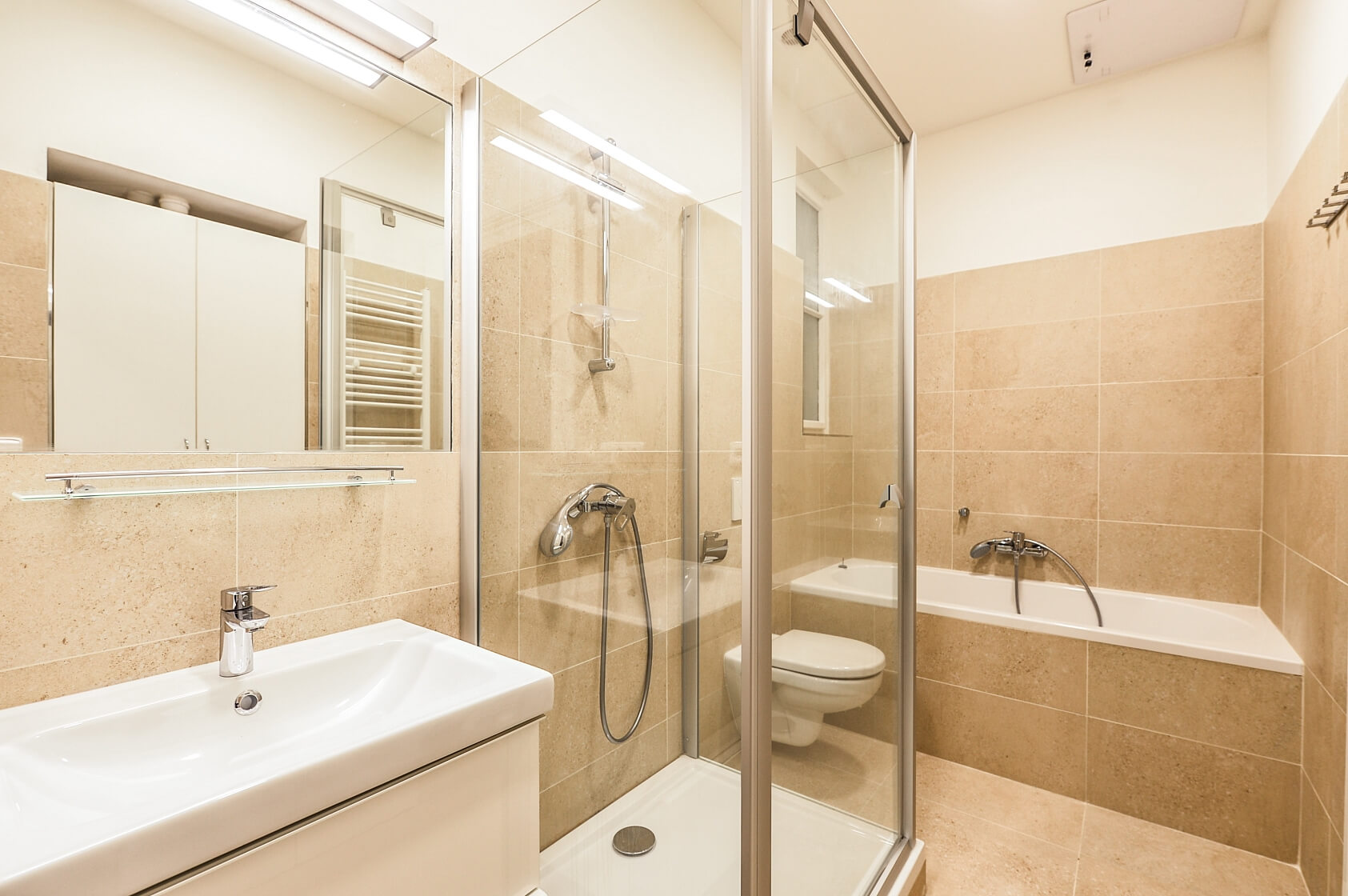 U Havlíčkových sadů, Vinohrady - Prague 2 | Rent, Apartment Three-bedroom (4+1), 142 m²