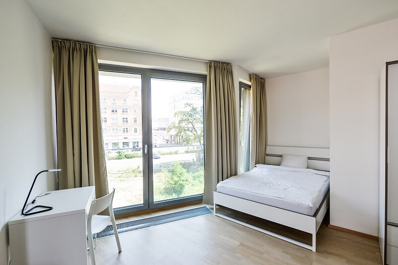 Vojenova, Libeň - Praha 8 | Pronájem, Byt 1+kk, 55 m²