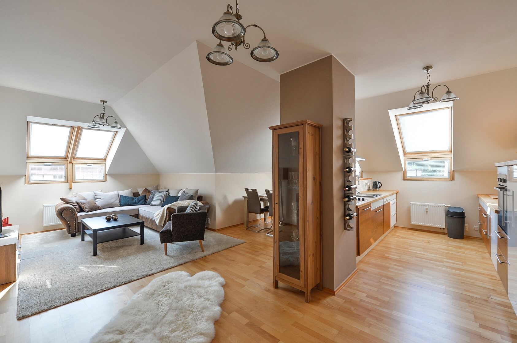 Na Neklance, Smíchov - Prague 5 | Rent, Apartment Two-bedroom (3+kk), 103 m²