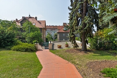 Na Šafránce, Vinohrady - Praha 10 | Pronájem, Byt 2+1, 85 m²