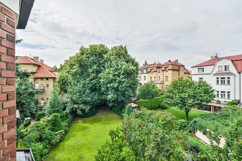 Na baště sv. Jiří, Hradčany - Prague 6 | Rent, Apartment Two-bedroom (3+1), 100 m²
