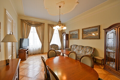Salmovská, Nové Město - Prague 2 | Rent, Apartment Two-bedroom (3+1), 98 m²